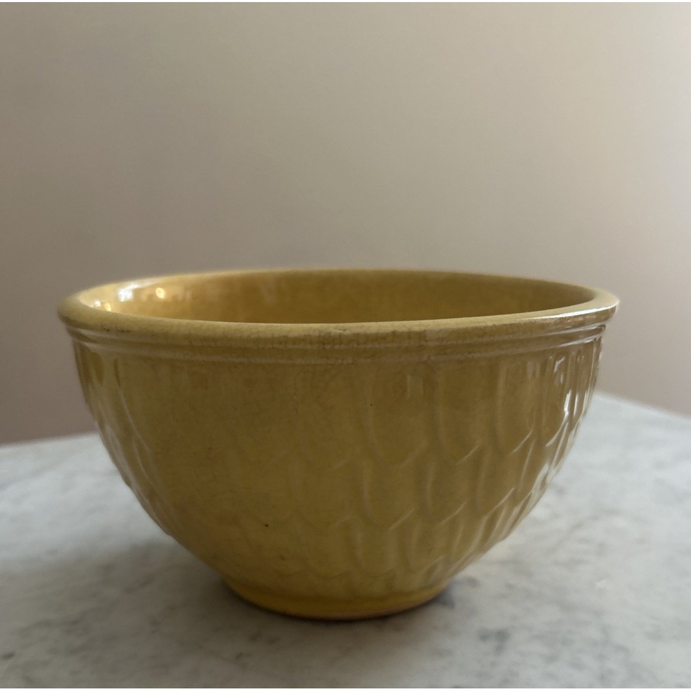 Vintage McCoy Yellow Fish Scale Yellow Ware Mixing Bowl 6"